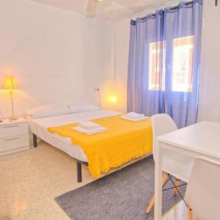 Low Cost Room Málaga Exterior foto