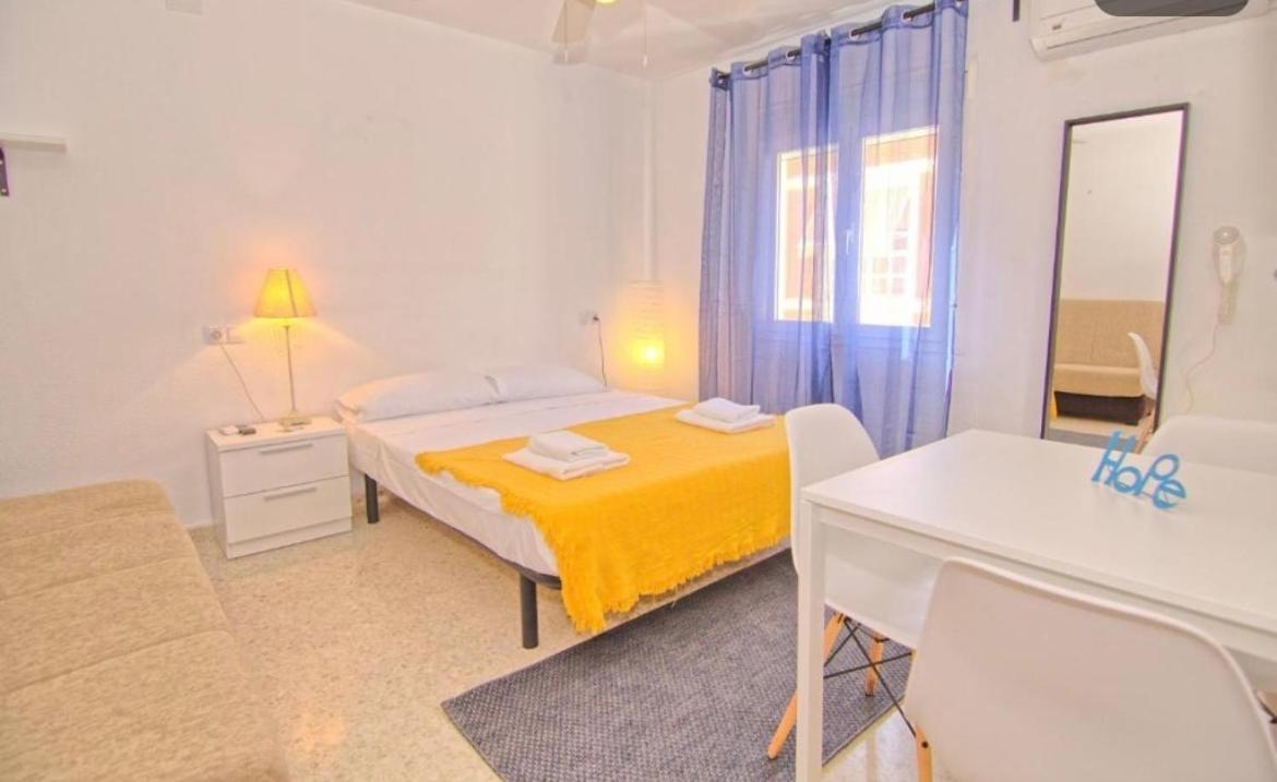 Low Cost Room Málaga Exterior foto